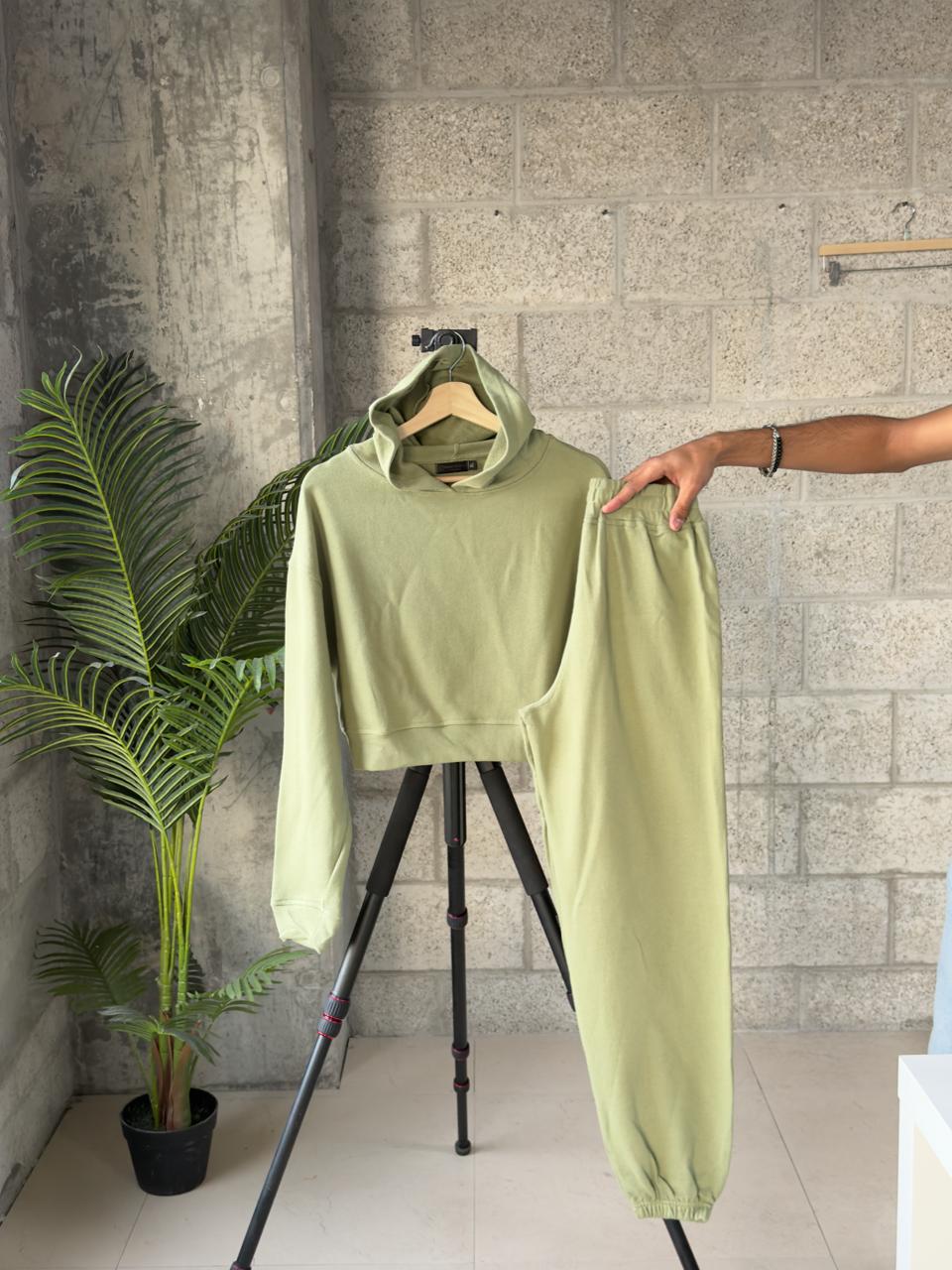 Women Basic Cropped Hoodie - Last Stock